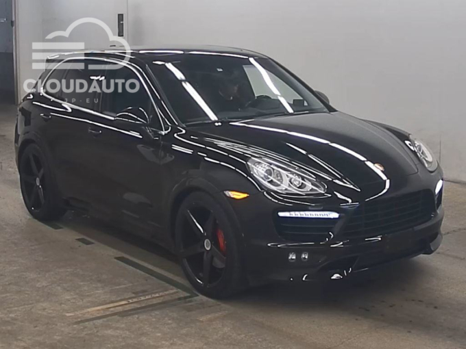 2013 Porsche CAYENNE