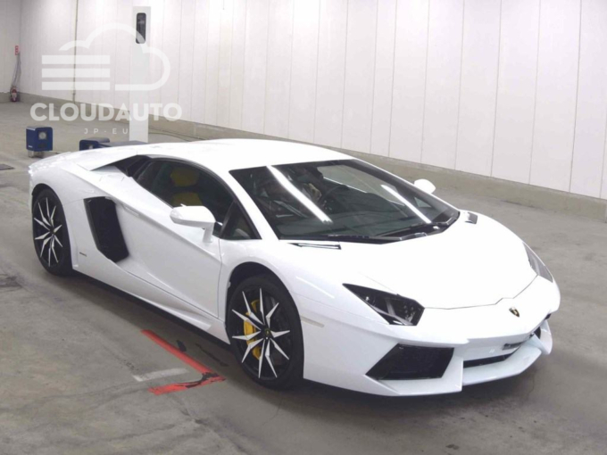 2013 Lamborghini AVENTADOR