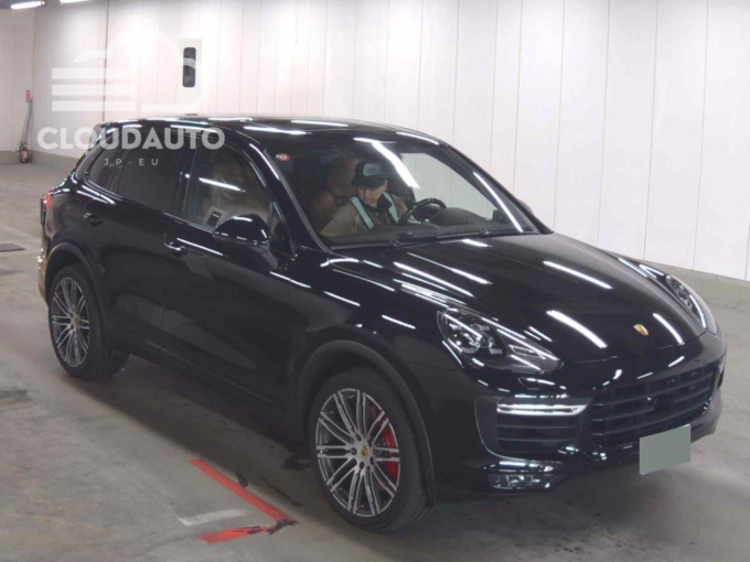 2015 Porsche CAYENNE