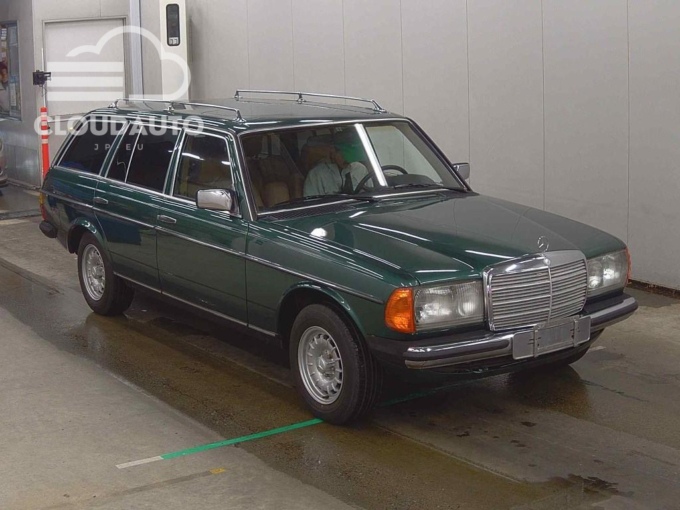 Mercedes-Benz Medium Class