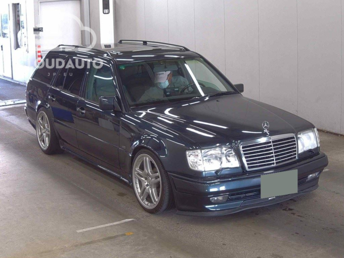 Mercedes-Benz E-Class Station Wagon