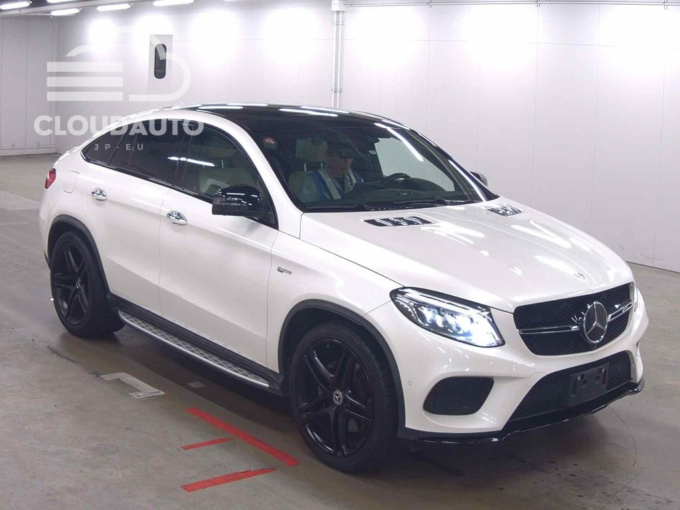 2017 MERCEDES AMG GLE