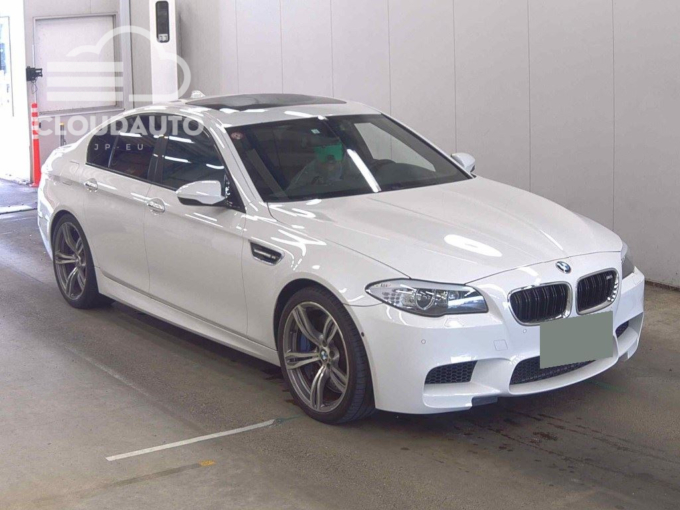 2013 BMW M5