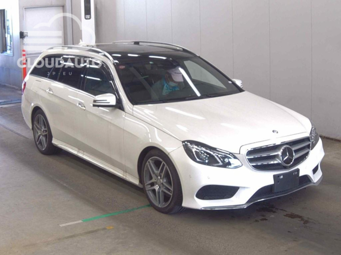 Mercedes-Benz E-Class Station Wagon