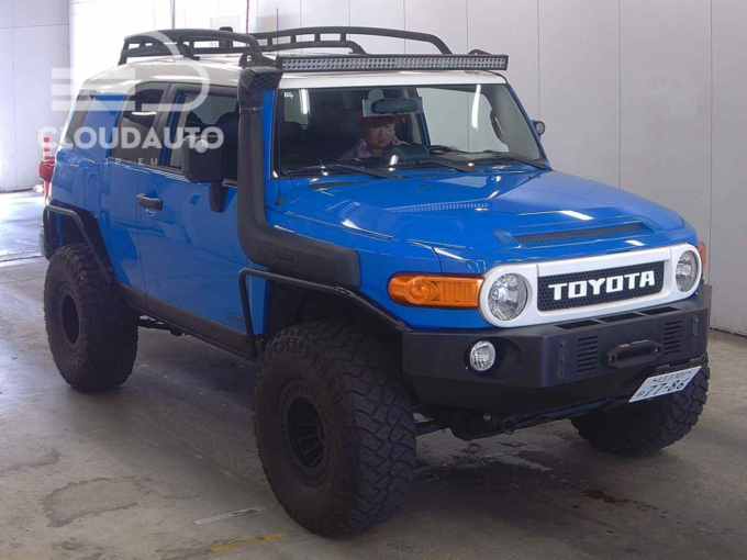 2009 TOYOTA FJ CRUISER