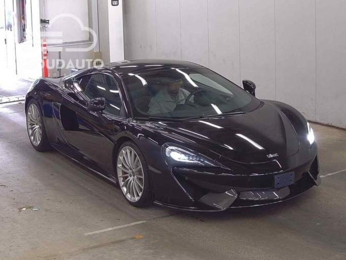 2017 McLaren 570GT