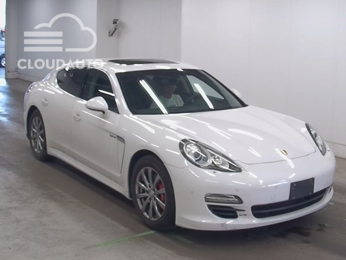 2012 Porsche PANAMERA