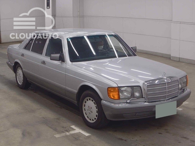 1989 Mercedes-Benz S-Class