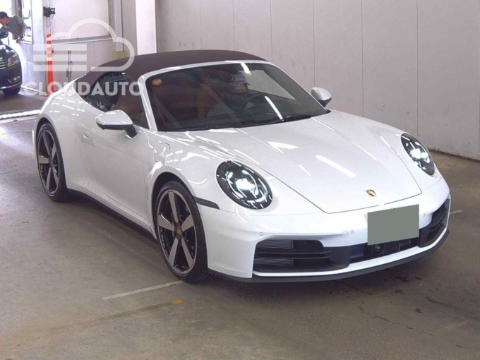 2025 Porsche 911