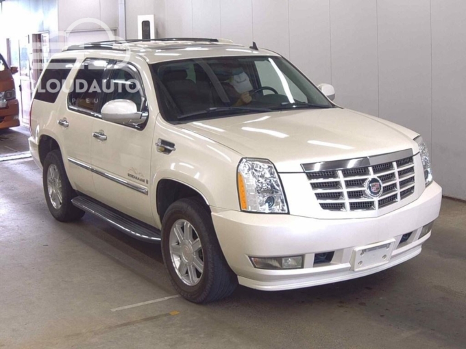 2011 Cadillac ESCALADE